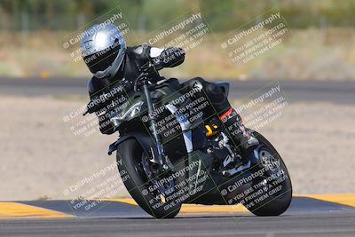 media/Sep-25-2023-Moto Forza (Mon) [[81ffa65e0a]]/A Group/Session 2 (Turn 3)/